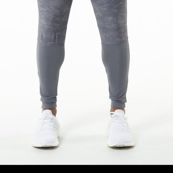 NEW Alphalete Mens Infinity Tech Pant Joggers – Shadow Grey - Picture 3 of 12